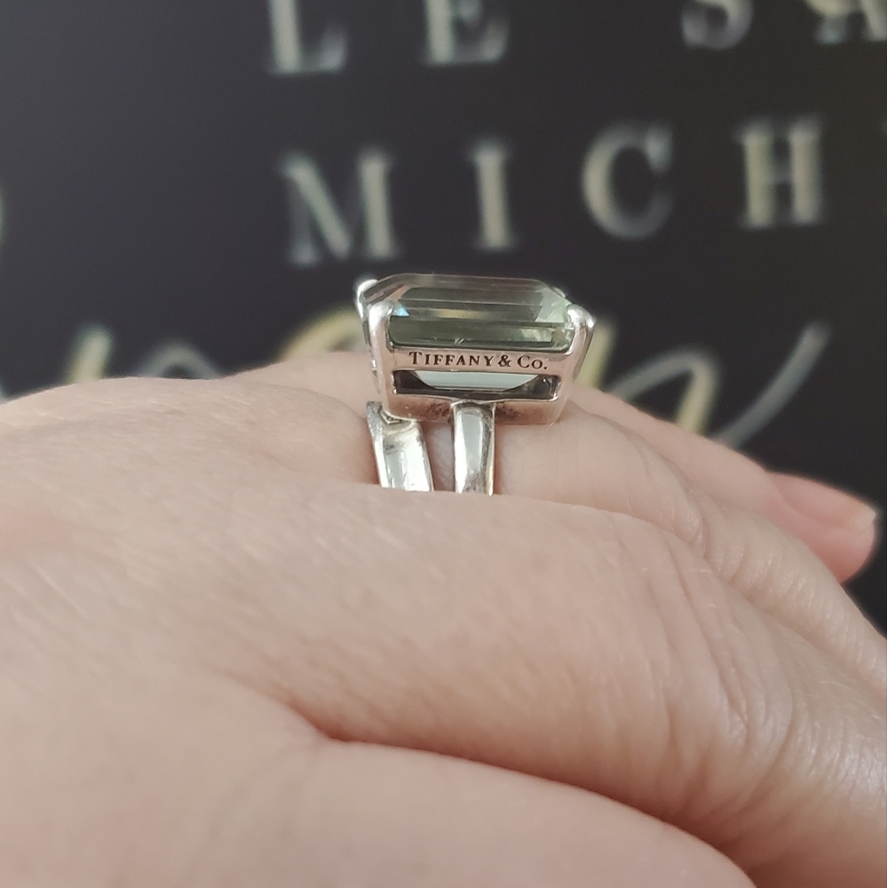 Size 8 Tiffany & Co. 9 Carat Emerald Cut Prasiolite - Picture 12 of 13